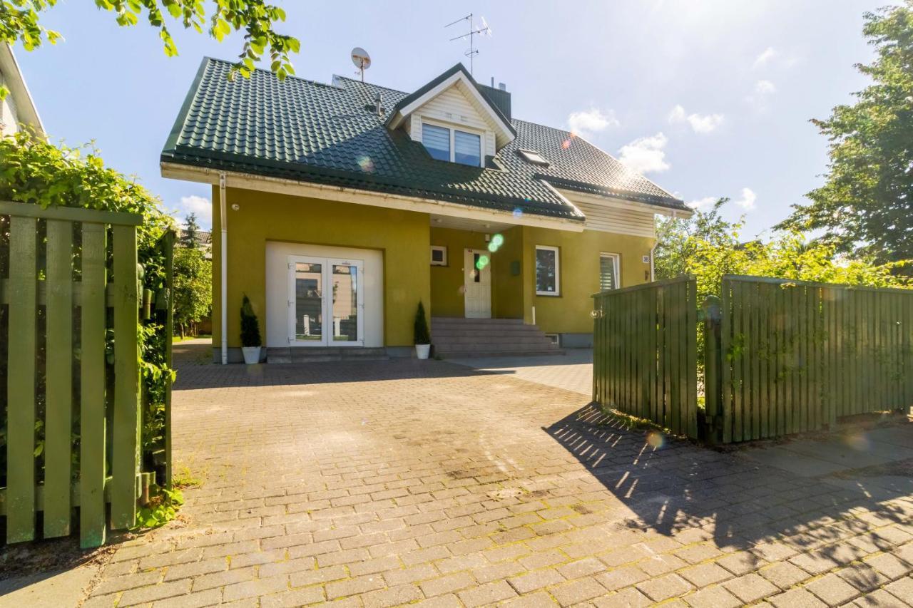 V36 Apartments Паланга Екстер'єр фото