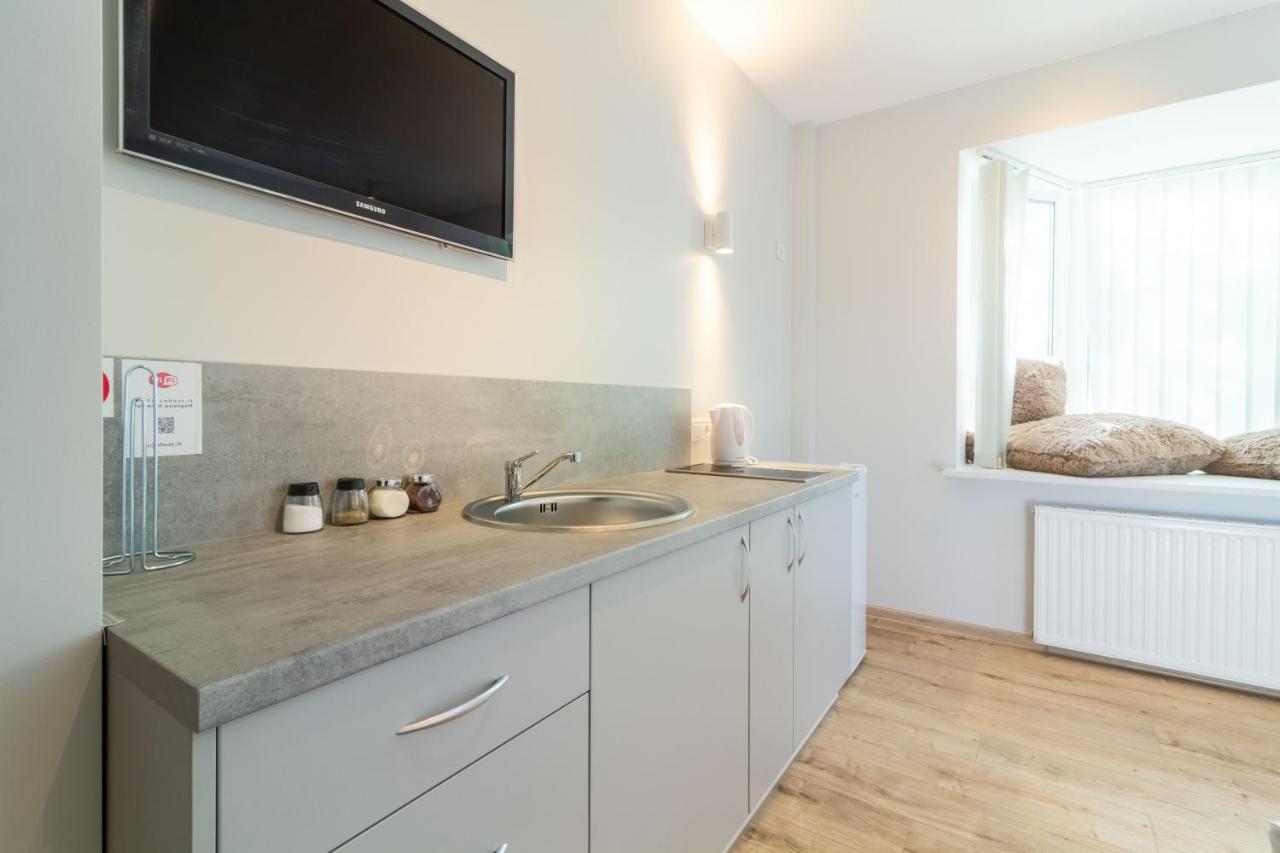 V36 Apartments Паланга Екстер'єр фото