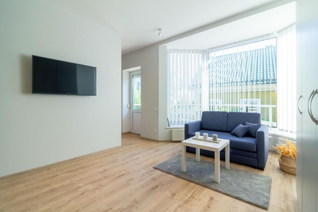 V36 Apartments Паланга Екстер'єр фото